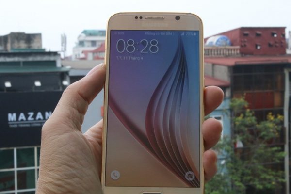 Samsung Galaxy S6 và Edge mạ vàng 1