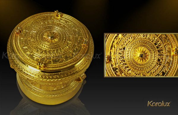 Trống đồng mạ vàng 24k 1