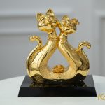 tượng mèo Thiên Duyên cao cấp cũng chính là muốn nhắc nhở mỗi người phải chung thủy, son sắt, vững bền trong tình yêu.