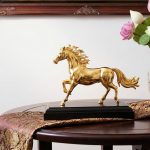 Tượng ngựa Thiên Lý Mã mạ vàng 8 Tượng ngựa Thiên Lý Mã mạ vàng 7